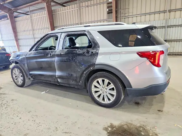 1FMSK7FH6NGA46886 — 2022 Ford Explorer, фото 2 с аукциона Copart 02.10.2026, Повреждения со всех сторон