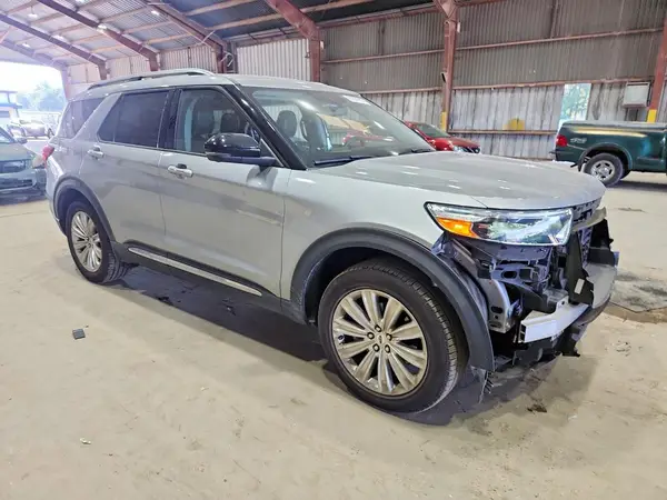 1FMSK7FH6NGA46886 — 2022 Ford Explorer, фото 4 с аукциона Copart 02.10.2026, Повреждения со всех сторон