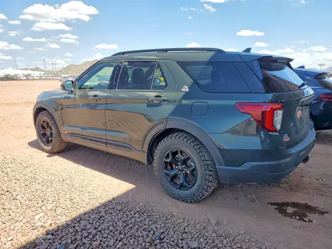 2022 Ford Explorer VIN 1FMSK8JH5NGB22465 фото 2
