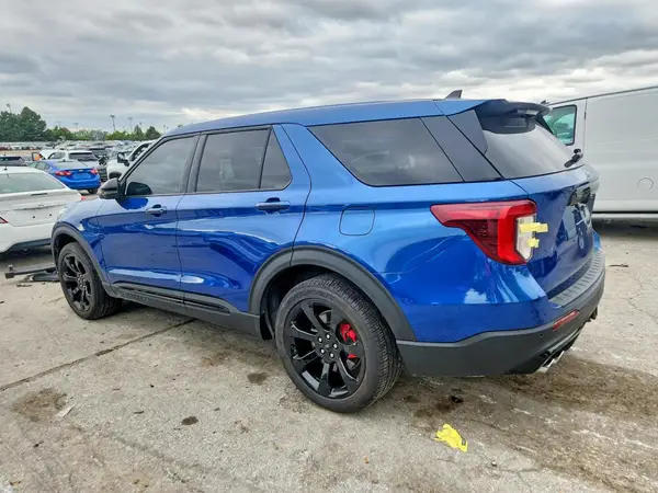 1FM5K8GCXNGC29388 — 2022 Ford Explorer, фото 2 с аукциона Copart, Ремонт не принят