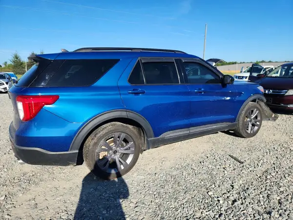 1FMSK7DH0NGC02780 — 2022 Ford Explorer, фото 3 с аукциона Copart, Передняя часть