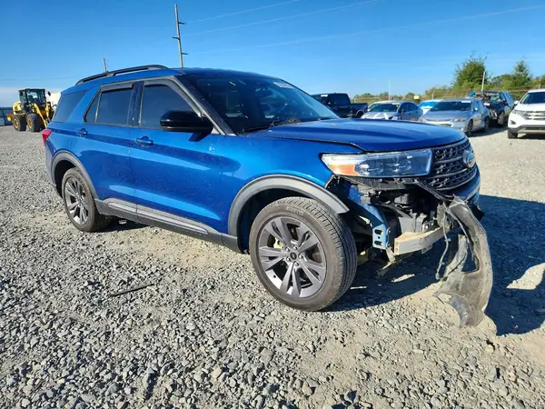1FMSK7DH0NGC02780 — 2022 Ford Explorer, фото 4 с аукциона Copart, Передняя часть
