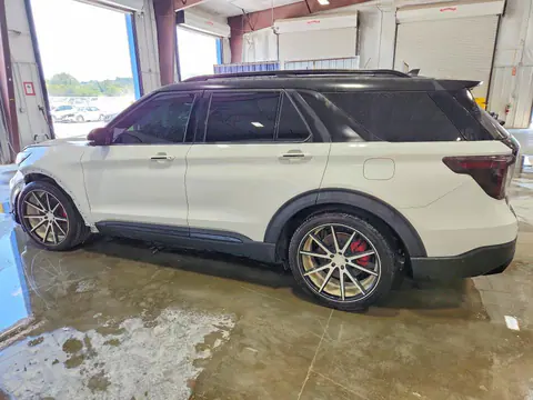 2023 Ford Explorer VIN 1FM5K8GC1PGB28226 фото 2