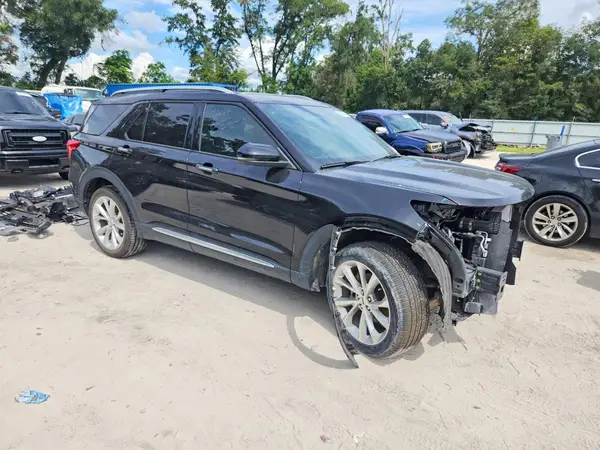 1FM5K8HC2PGA52398 — 2023 Ford Explorer, фото 4 с аукциона Copart, Передняя часть