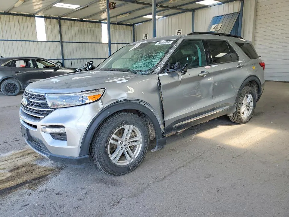 2023 Ford Explorer VIN 1FMSK8DH2PGB74067 фото 1