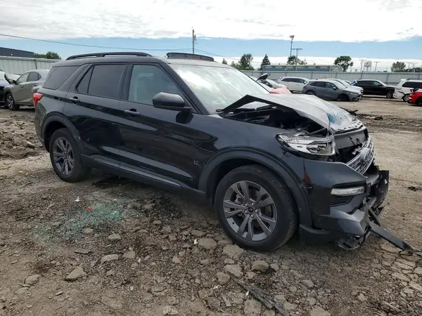 1FMSK8DH5PGA71810 — 2023 Ford Explorer, фото 4 с аукциона Copart, Передняя часть