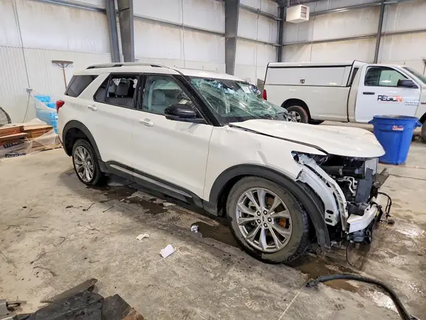 1FMSK8FH3PGB24288 — 2023 Ford Explorer, фото 4 с аукциона Copart, Передняя часть