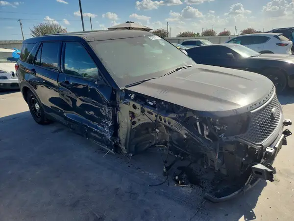 1FM5K8AC4RGA26463 — 2024 Ford Explorer, фото 4 с аукциона Copart 01.10.2026, Передняя часть