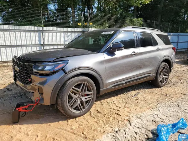 1FMWK8GCXSGB24723 — 2025 Ford Explorer, Передняя часть (Front End), фото до ремонта