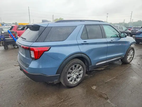 1FMUK8DH5SGB82617 — 2025 Ford Explorer, фото 3 с аукциона Copart, Передняя часть