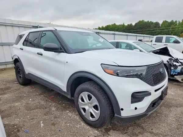 1FM5K8AB4SGB92530 — 2025 Ford Explorer, фото 4 с аукциона Copart, Задняя часть