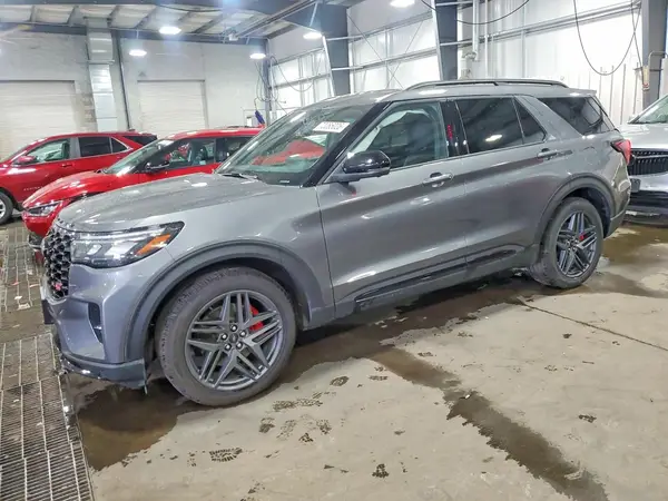 1FMWK8GC8SGB69000 — 2025 Ford Explorer, Задняя часть (Rear End), фото до ремонта