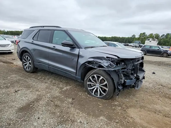 1FMUK8KH8SGB32071 — 2025 Ford Explorer, фото 4 с аукциона Copart, Передняя часть