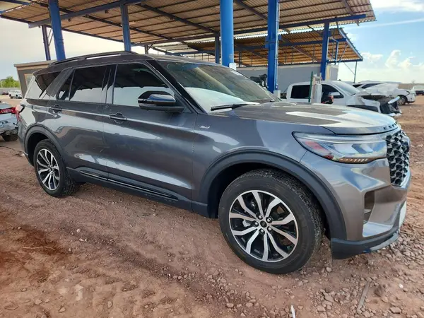 1FMUK7KH3SGA46368 — 2025 Ford Explorer, фото 4 с аукциона Copart, Боковая часть