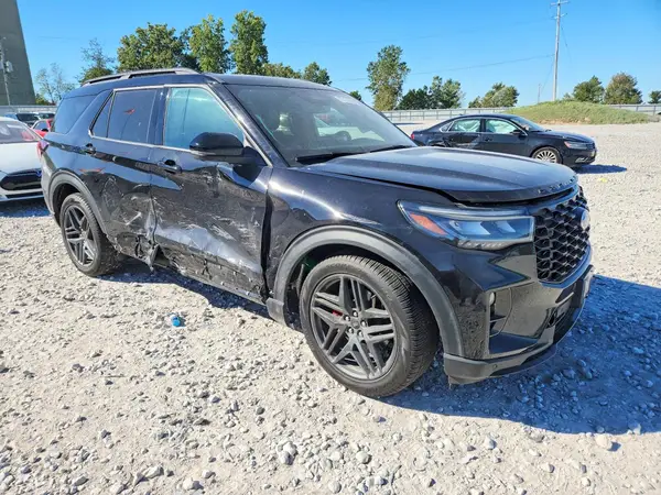 1FMWK8GC7SGB06924 — 2025 Ford Explorer, фото 4 с аукциона Copart, Боковая часть