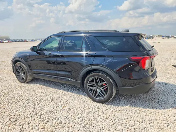 1FMUK7KH6SGA97816 — 2025 Ford Explorer, фото 2 с аукциона Copart, Задняя часть