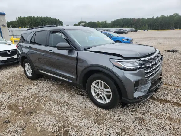 1FMUK7DH4SGA06068 — 2025 Ford Explorer, фото 4 с аукциона Copart, Передняя часть