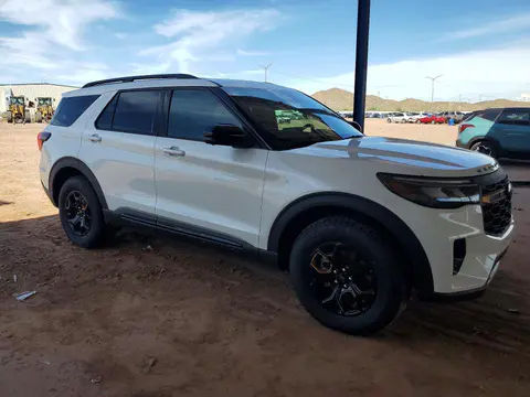 2026 Ford Explorer VIN 1FMWK8JCXTGB48790 фото 4