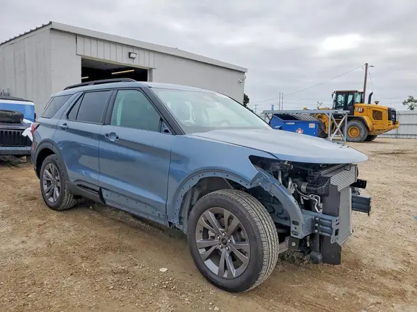 1FMUK8DH1TGA86954 — 2026 Ford Explorer, фото 4 с аукциона Copart, Передняя часть