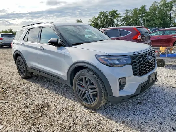 1FMUK8KH6TGB79052 — 2026 Ford Explorer, фото 4 с аукциона Copart 13.10.2026, Задняя часть