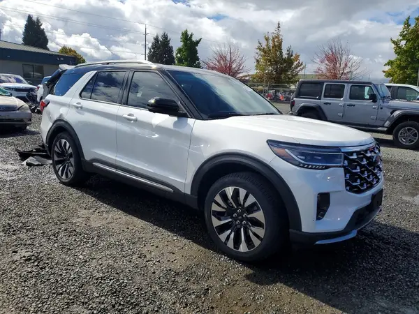 1FMUK8HH3TGB45626 — 2026 Ford Explorer, фото 4 с аукциона Copart, Задняя часть