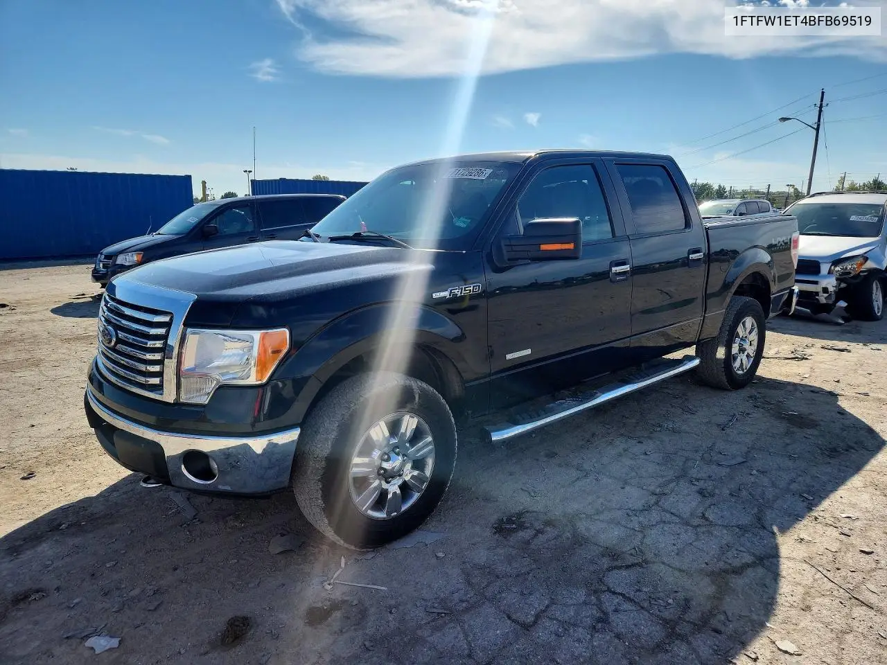 1FTFW1ET4BFB69519 Ford F-150 2011 — повреждение Мелкие вмятины и царапины, фото до ремонта