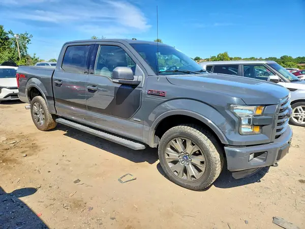 1FTEW1EGXGFD30333 — 2016 Ford F-150, фото 4 с аукциона Copart, Боковая часть