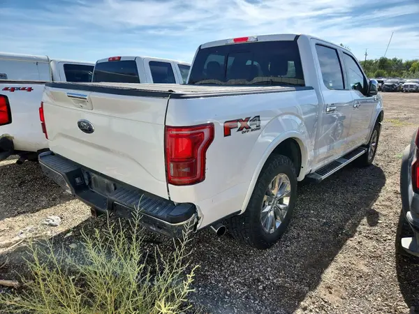 1FTEW1EG1GKE29517 — 2016 Ford F-150, фото 3 с аукциона Copart, Задняя часть