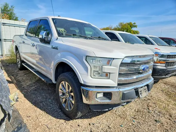 1FTEW1EG1GKE29517 — 2016 Ford F-150, фото 4 с аукциона Copart, Задняя часть