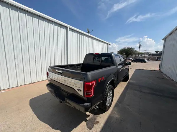 1FTEW1EG6GFB64196 — 2016 Ford F-150, фото 4 с аукциона Copart 15.10.2026, Мелкие вмятины и царапины