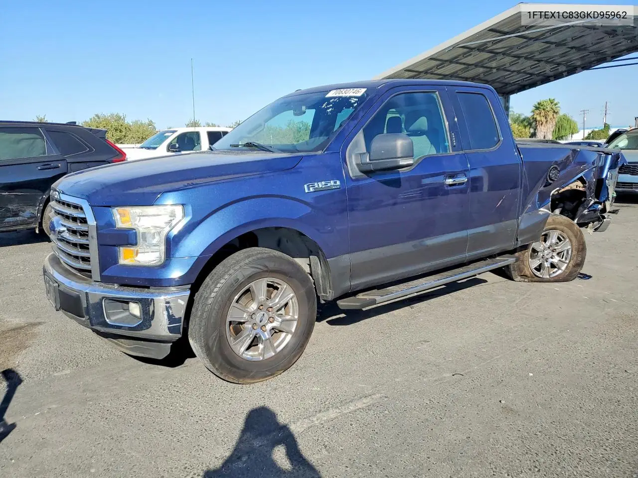 2016 Ford F150 Super Cab VIN 1FTEX1C83GKD95962 фото 1
