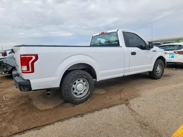 1FTMF1CF5HKC07795 — 2017 Ford F-150, фото 3 с аукциона Copart, Боковая часть