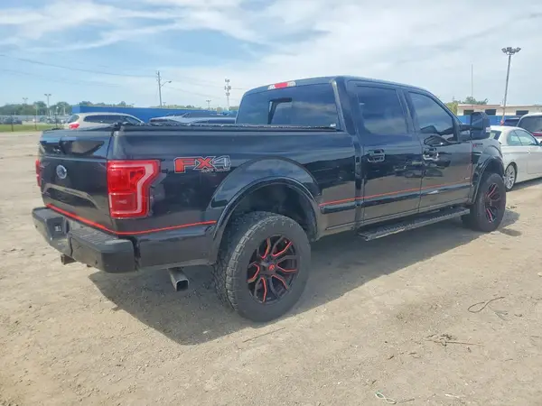 1FTFW1EG5HFB70058 — 2017 Ford F-150, фото 3 с аукциона Copart, Механические повреждения