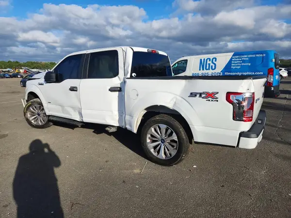 1FTEW1EP9HFA49786 — 2017 Ford F-150, фото 2 с аукциона Copart, Передняя часть