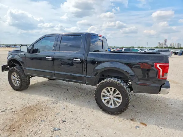 1FTEW1CF7HKC90117 — 2017 Ford F-150, фото 2 с аукциона Copart, Передняя часть