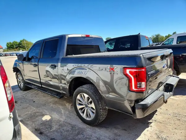 1FTEW1EP6HFC51002 — 2017 Ford F-150, фото 2 с аукциона Copart, Передняя часть