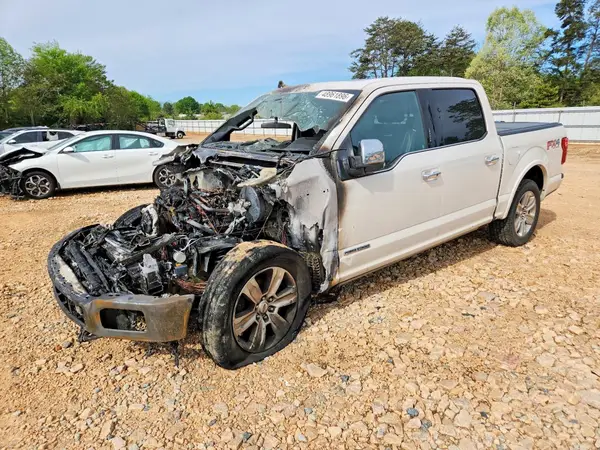 1FTFW1E14JFD93564 — 2018 Ford F-150, Пожар двигателя (Burn - Engine), фото до ремонта