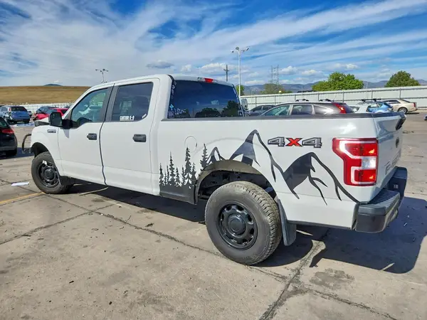 1FTFW1E54JFC47930 — 2018 Ford F-150, фото 2 с аукциона Copart 05.10.2026, Передняя часть