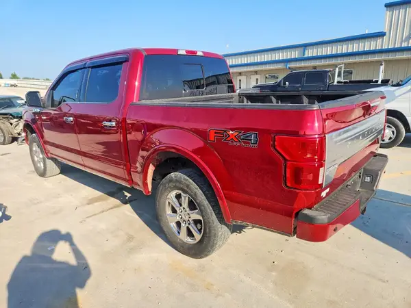 1FTEW1EG0JFE13986 — 2018 Ford F-150, фото 2 с аукциона Copart, Передняя часть
