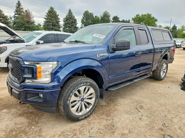 1FTEX1EP1JKD51180 — 2018 Ford F-150, Боковая часть (Side), фото до ремонта