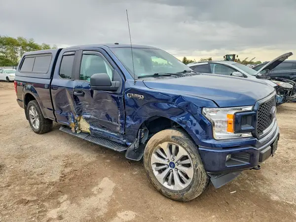 1FTEX1EP1JKD51180 — 2018 Ford F-150, фото 4 с аукциона Copart, Боковая часть