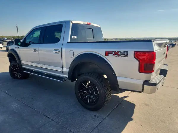 1FTEW1E58JKF70753 — 2018 Ford F-150, фото 2 с аукциона Copart, Передняя часть