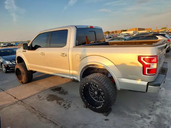 1FTEW1E57JKE65105 — 2018 Ford F-150, фото 2 с аукциона Copart, Ходовая часть