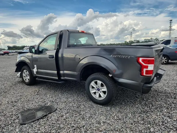 1FTMF1CB2JFB12932 — 2018 Ford F-150, фото 2 с аукциона Copart 02.10.2026, Задняя часть