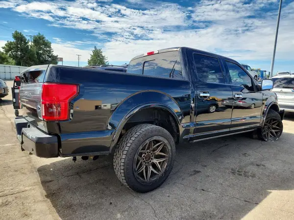 1FTEW1EG6JFB75237 — 2018 Ford F-150, фото 3 с аукциона Copart 14.10.2026, Передняя часть