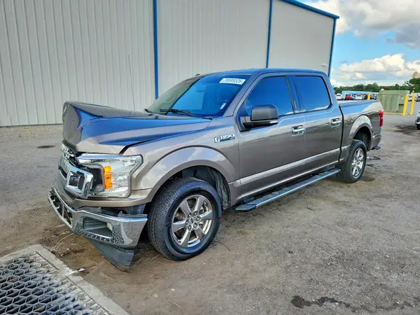 1FTEW1C50JFB80886 — 2018 Ford F-150, Передняя часть (Front End), фото до ремонта