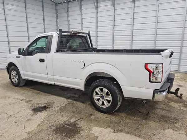 1FTMF1CB5KKD21817 — 2019 Ford F-150, фото 2 с аукциона Copart 30.09.2026, Мелкие вмятины и царапины