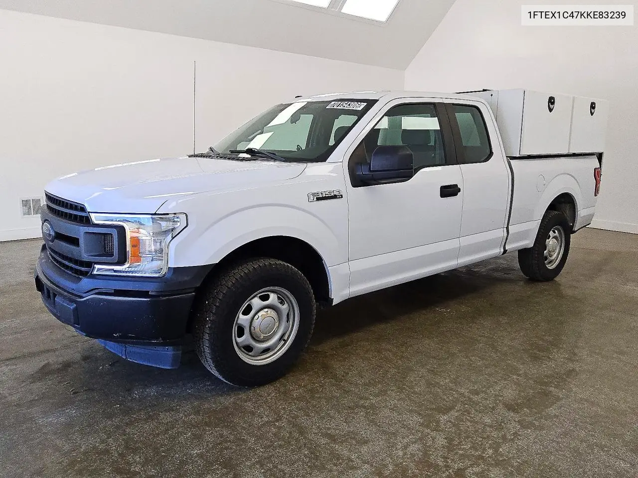 2019 Ford F150 Super Cab VIN 1FTEX1C47KKE83239 фото 1