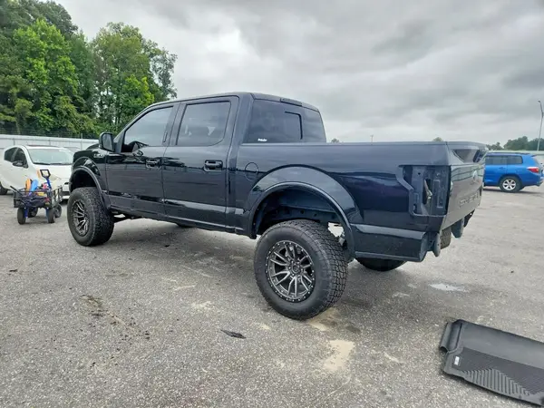 1FTEW1E51KFD40093 — 2019 Ford F-150, фото 2 с аукциона Copart, Боковая часть