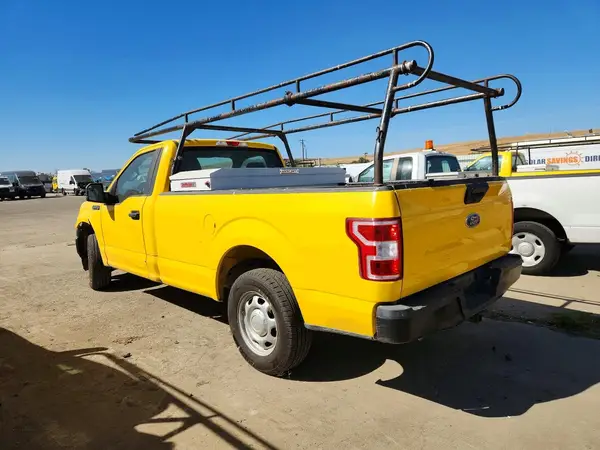 1FTMF1CB1LKD03039 — 2020 Ford F-150, фото 2 с аукциона Copart, Естественный износ